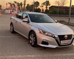 نيسان ألتيما